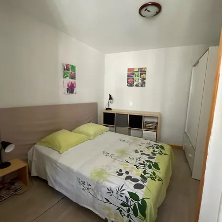 Tour De Garde Ax Les Thermes Ax-les-Thermes