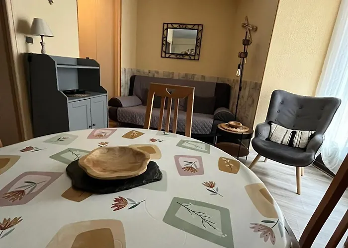 Tour De Garde Ax Les Thermes דירה *